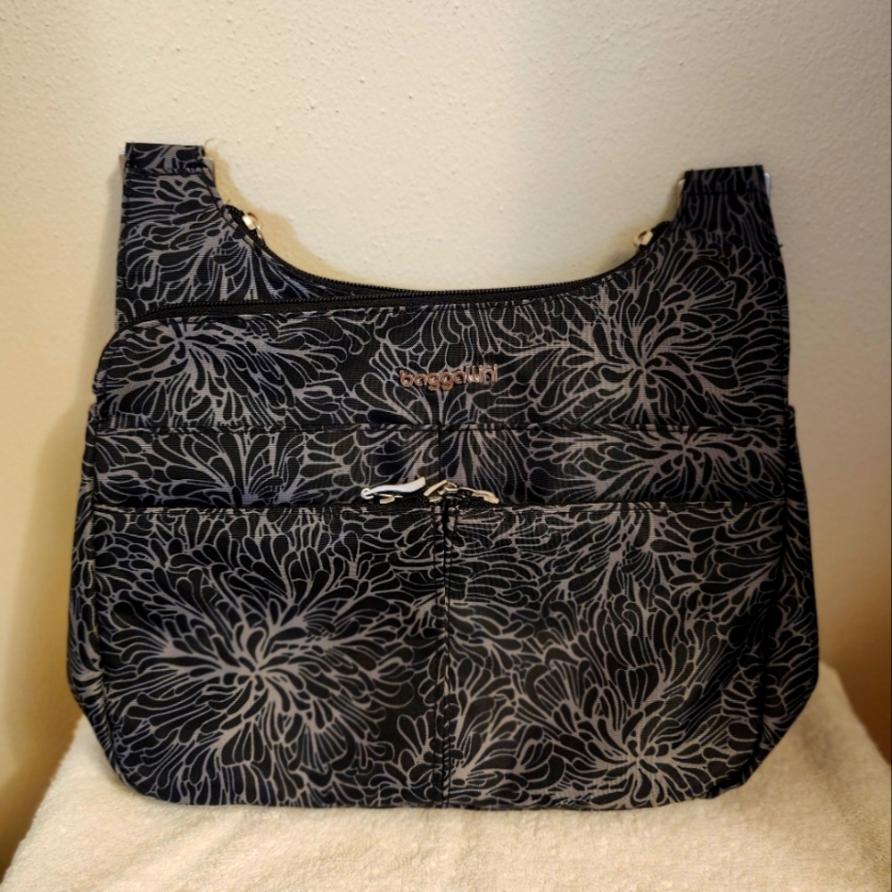 Baggallini Women's Bag Midnight Blossom